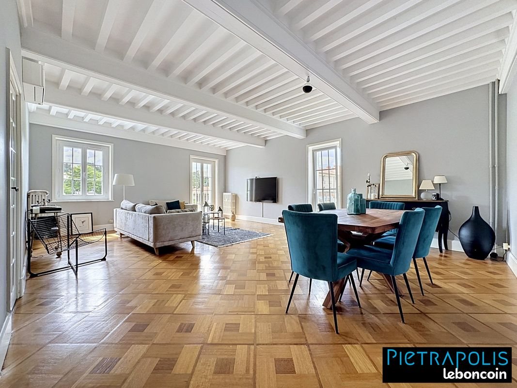 Appartement à vendre, 152m², Pierre-Bénite
