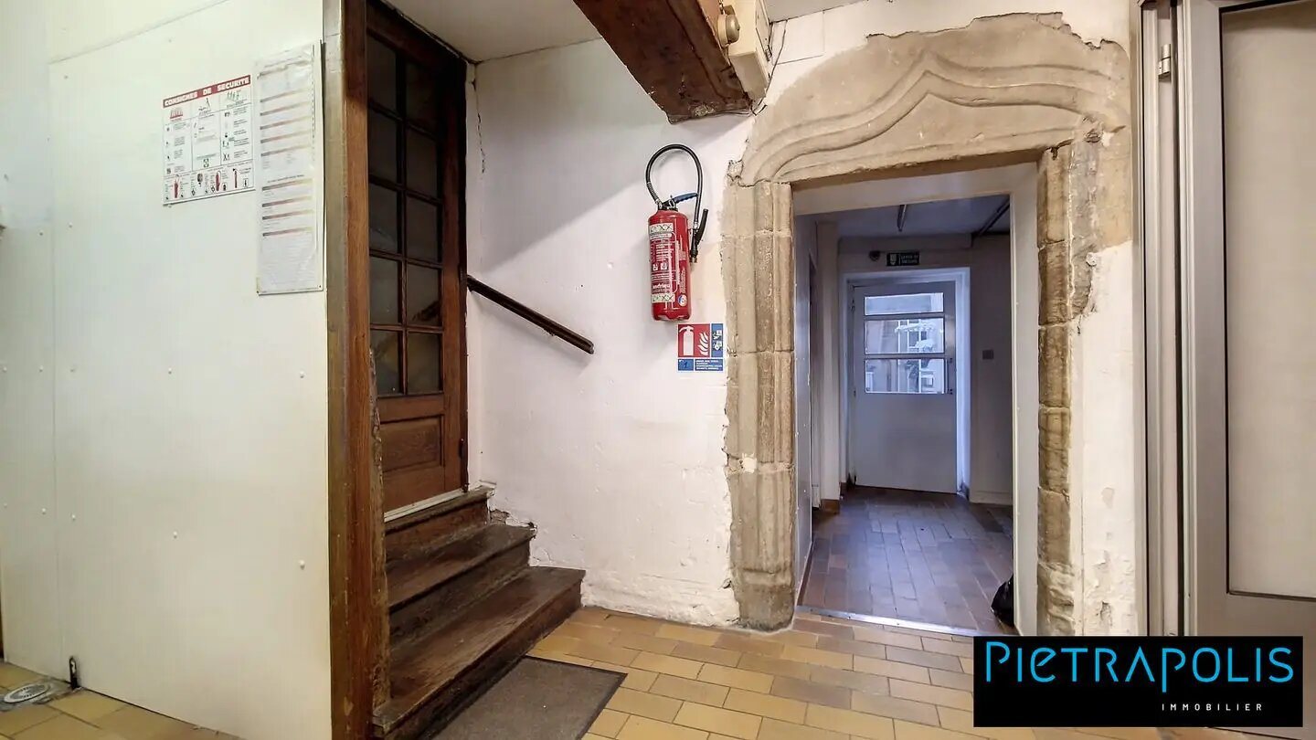 Appartement à vendre, 380m², La Clayette
