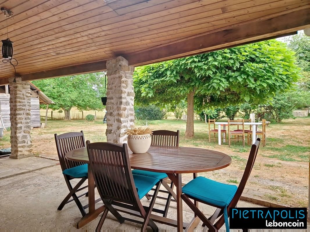Maison à vendre, 142m², Vendenesse-lès-Charolles