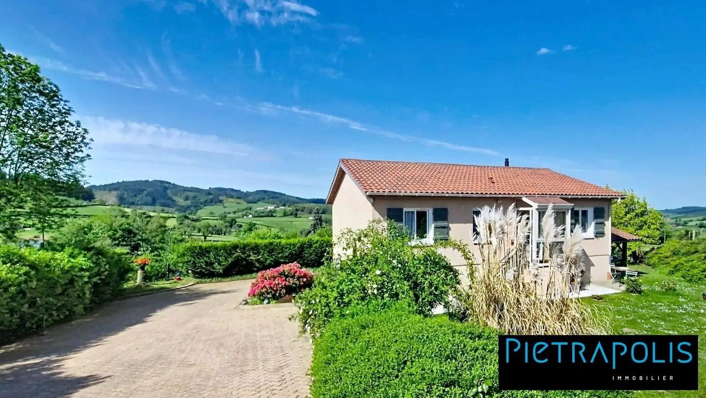 Maison à vendre, 89m², Saint-Bonnet-des-Bruyères