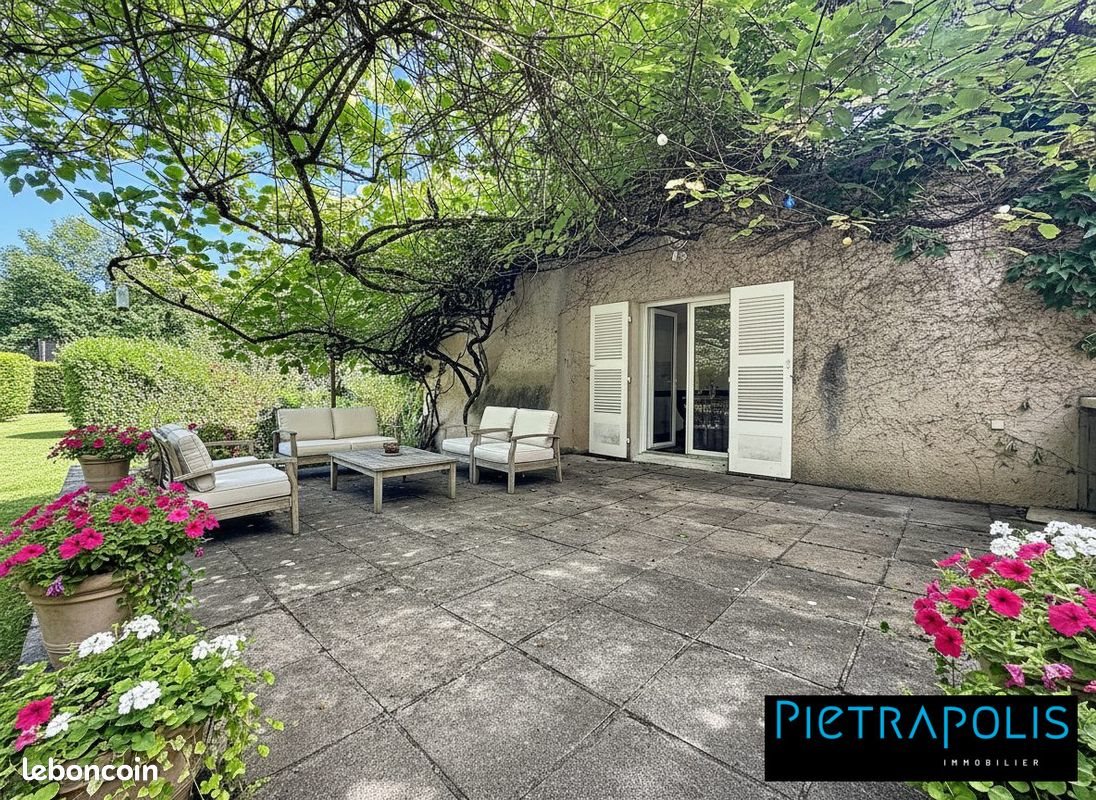 Maison à vendre, 230m², Villefontaine