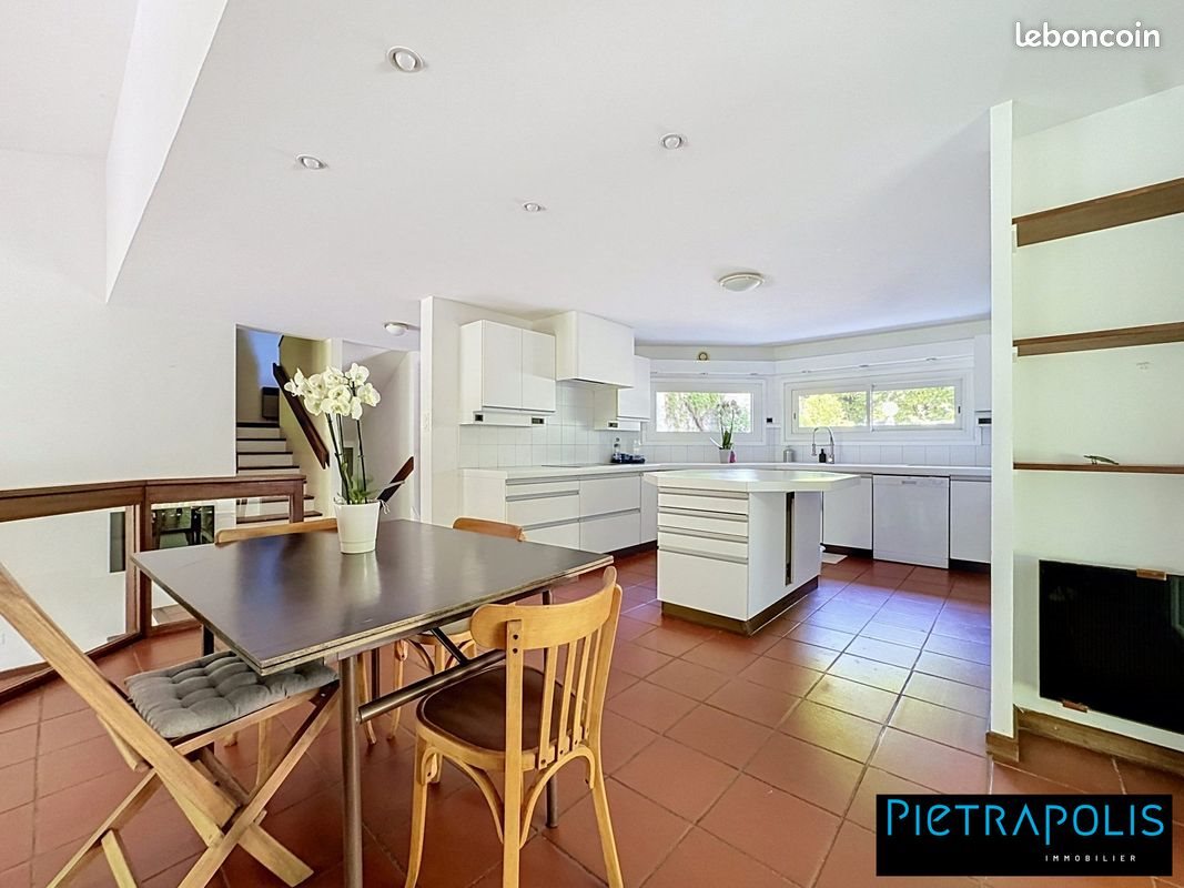 Maison à vendre, 230m², Villefontaine
