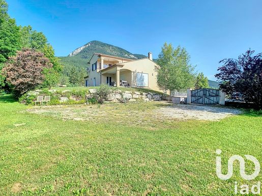 Advert pic 0