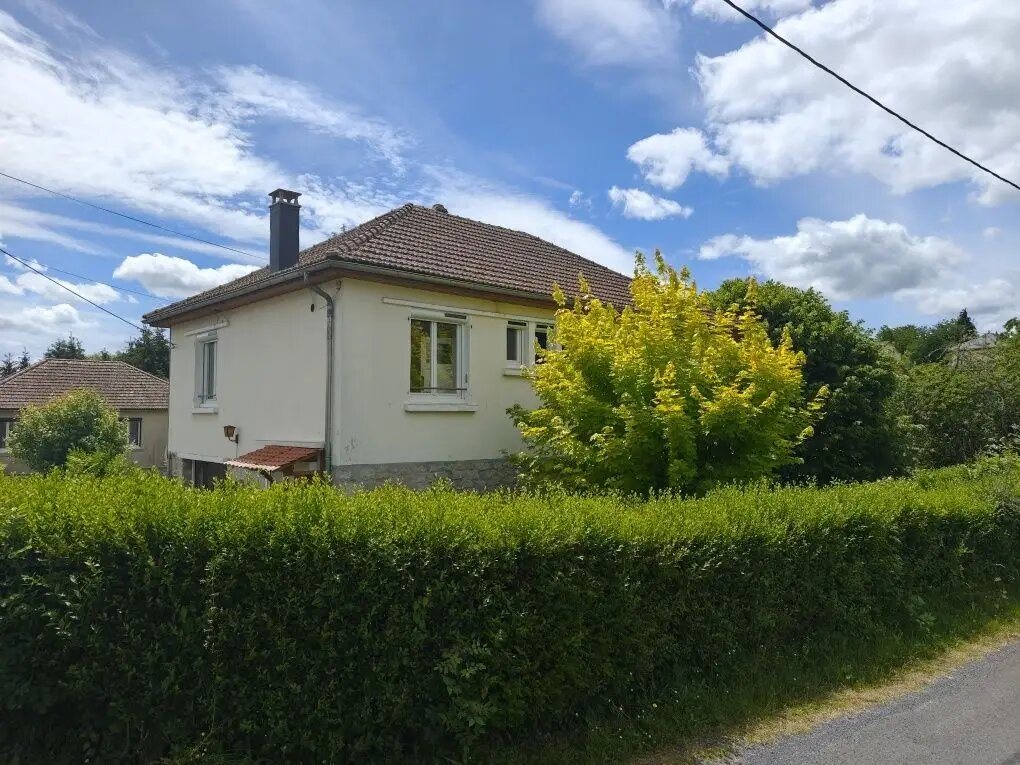 Maison à vendre, 118m², Bourg-Lastic