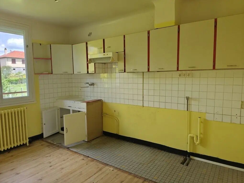 Maison à vendre, 118m², Bourg-Lastic