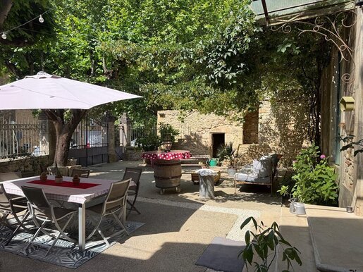Maison 8 pièces 165 m² · à Goudargues · 165 m² · 420 000 €