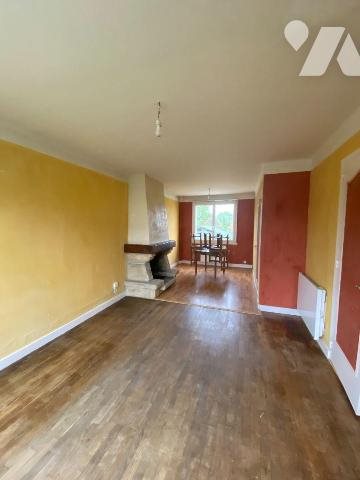 Maison à vendre, 83m², Guipel
