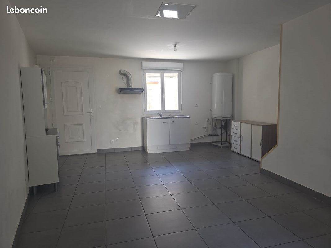 Maison à louer, 76m², Graçay
