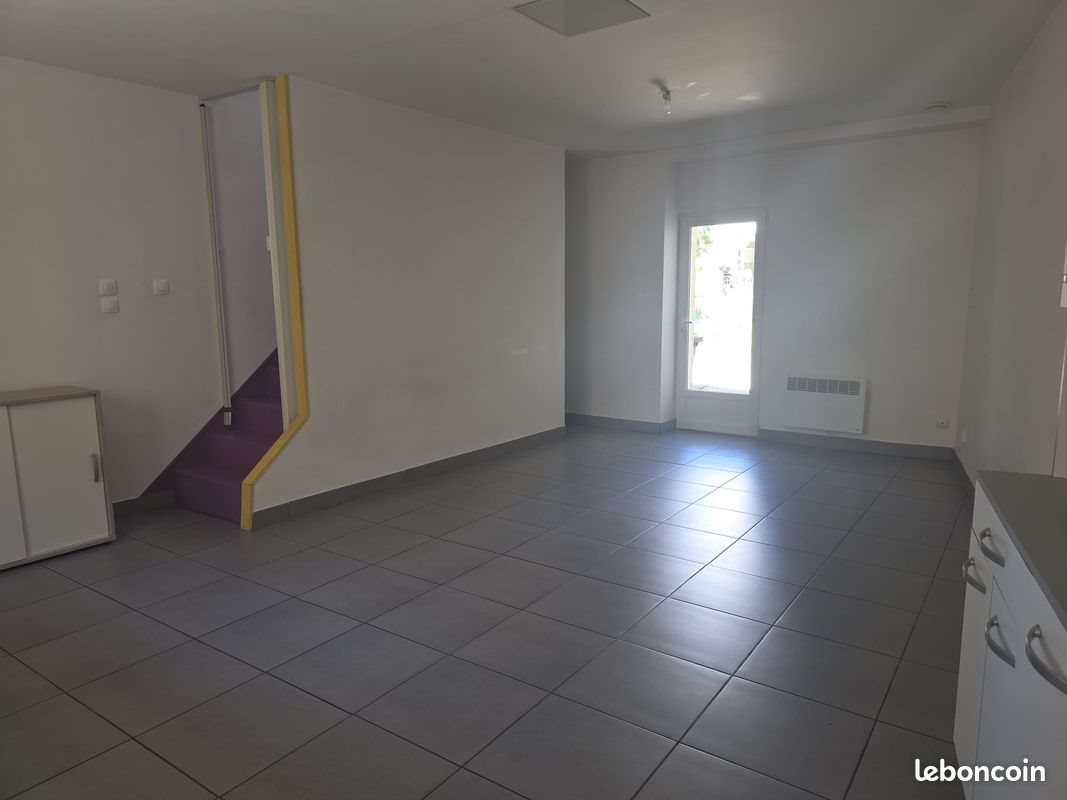 Maison à louer, 76m², Graçay