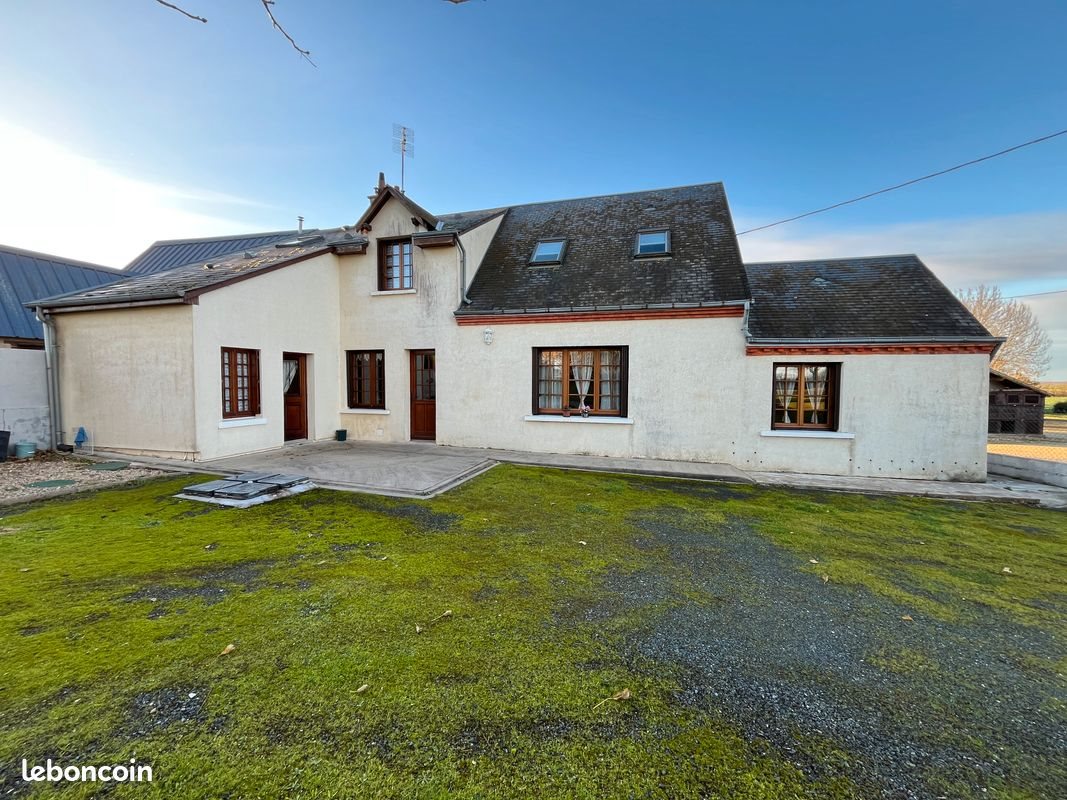 Maison à vendre, 152m², Vatan