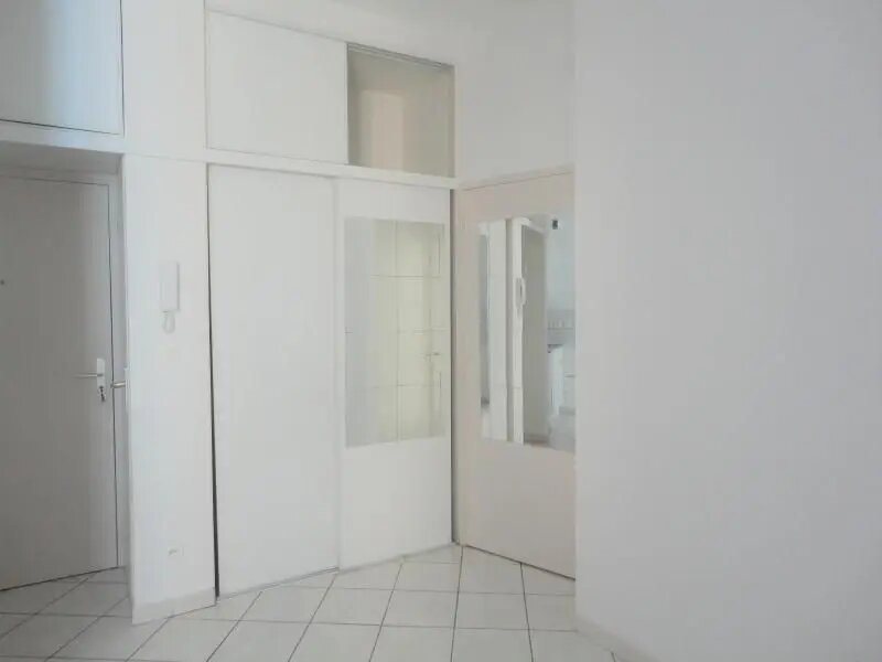 Appartement à louer, 28m², Grenoble