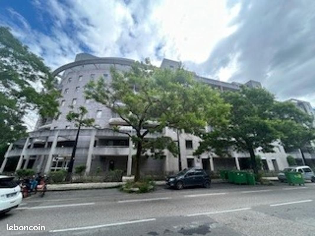 Appartement à vendre, 65m², Grenoble