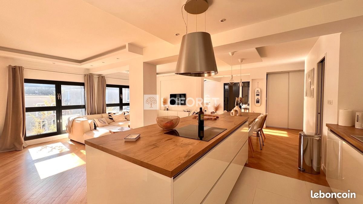 Appartement à vendre, 139m², Cholet