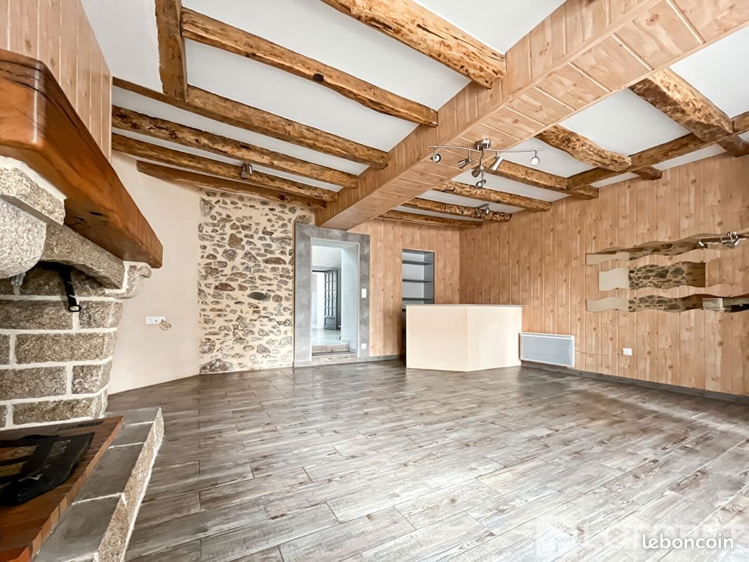 Maison à louer, 71m², Coron