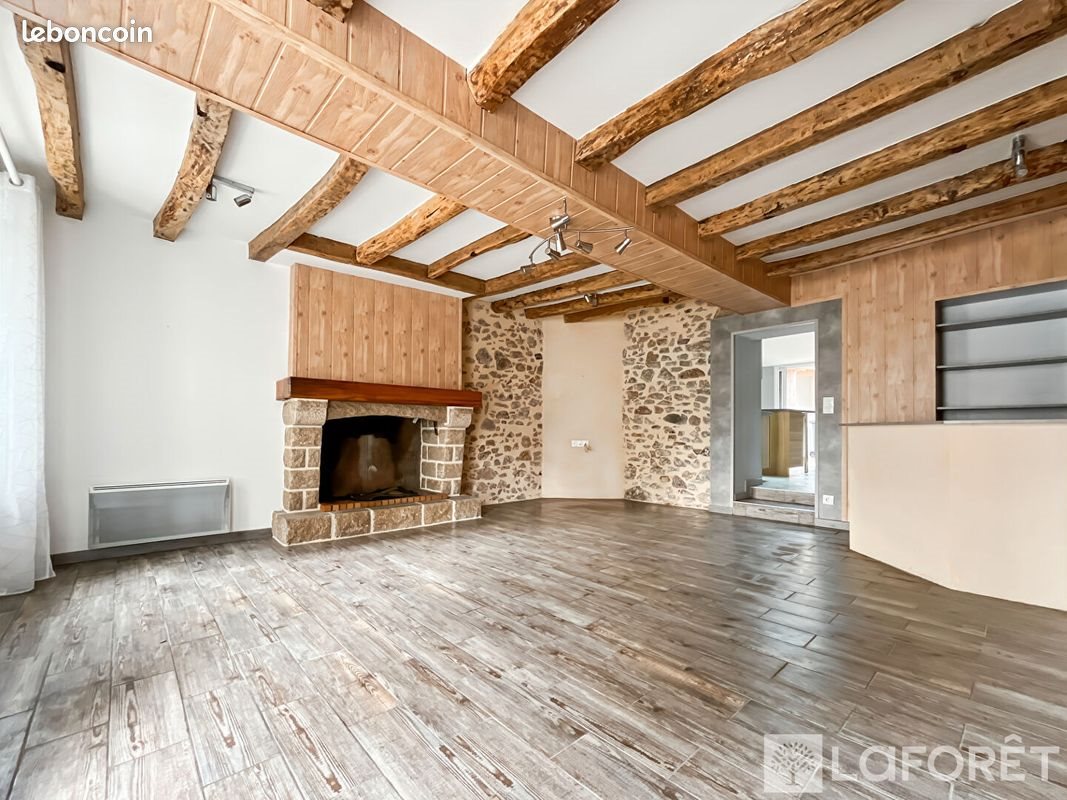 Maison à louer, 71m², Coron