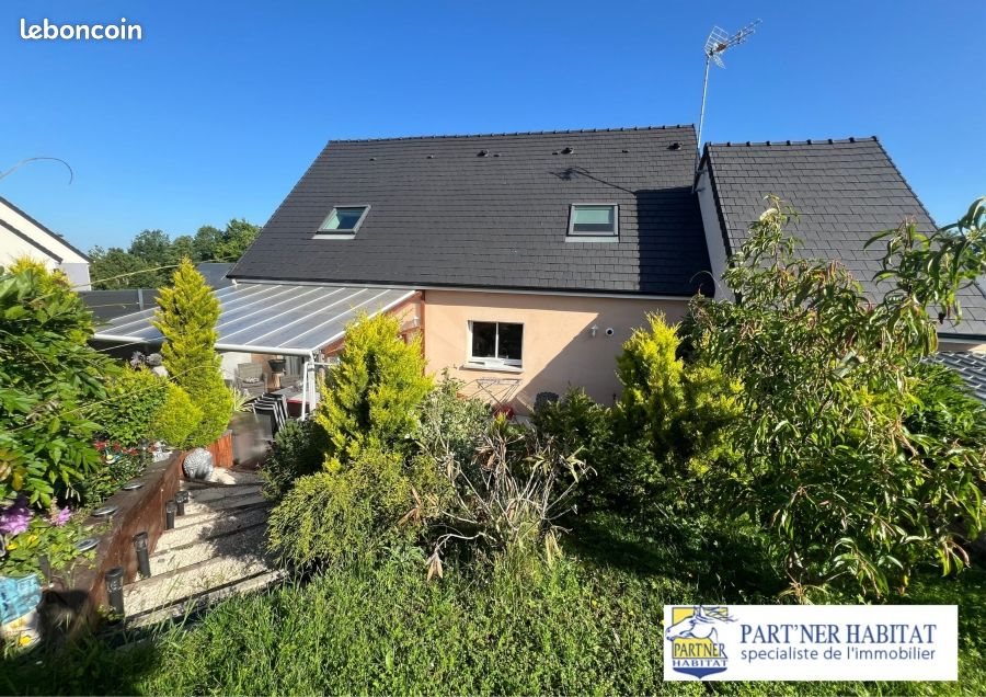 Maison à vendre, 141m², Brûlon
