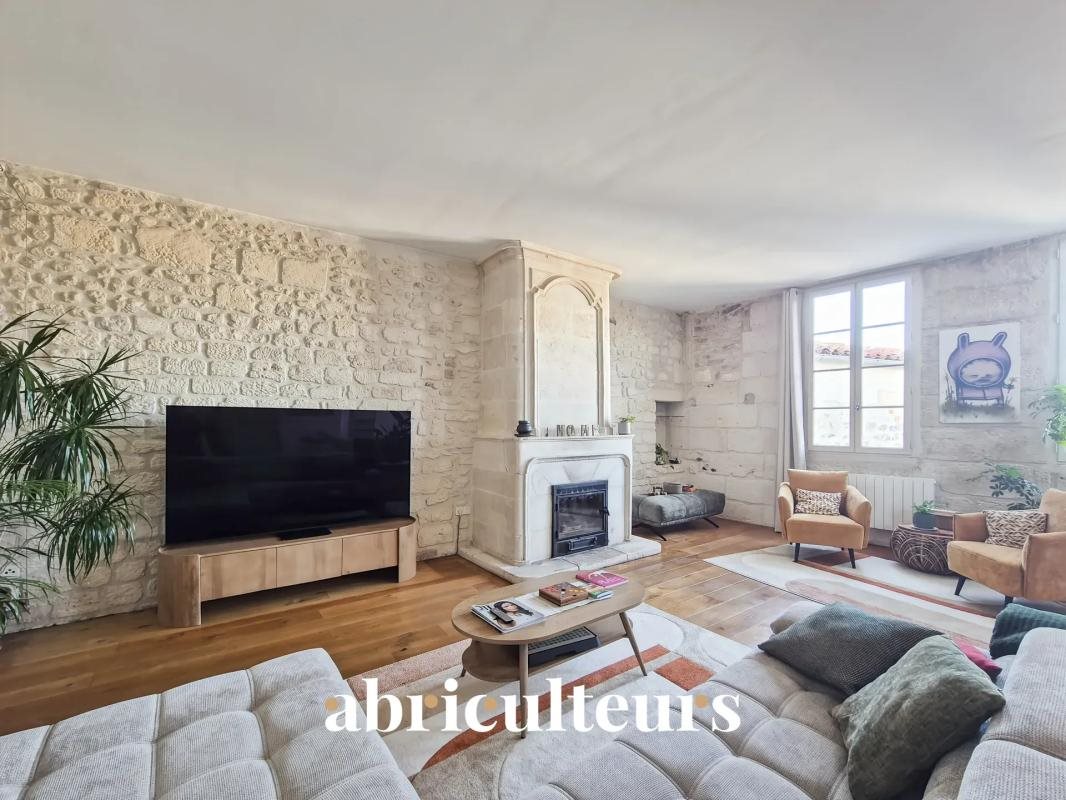 Appartement à vendre, 182m², Saintes