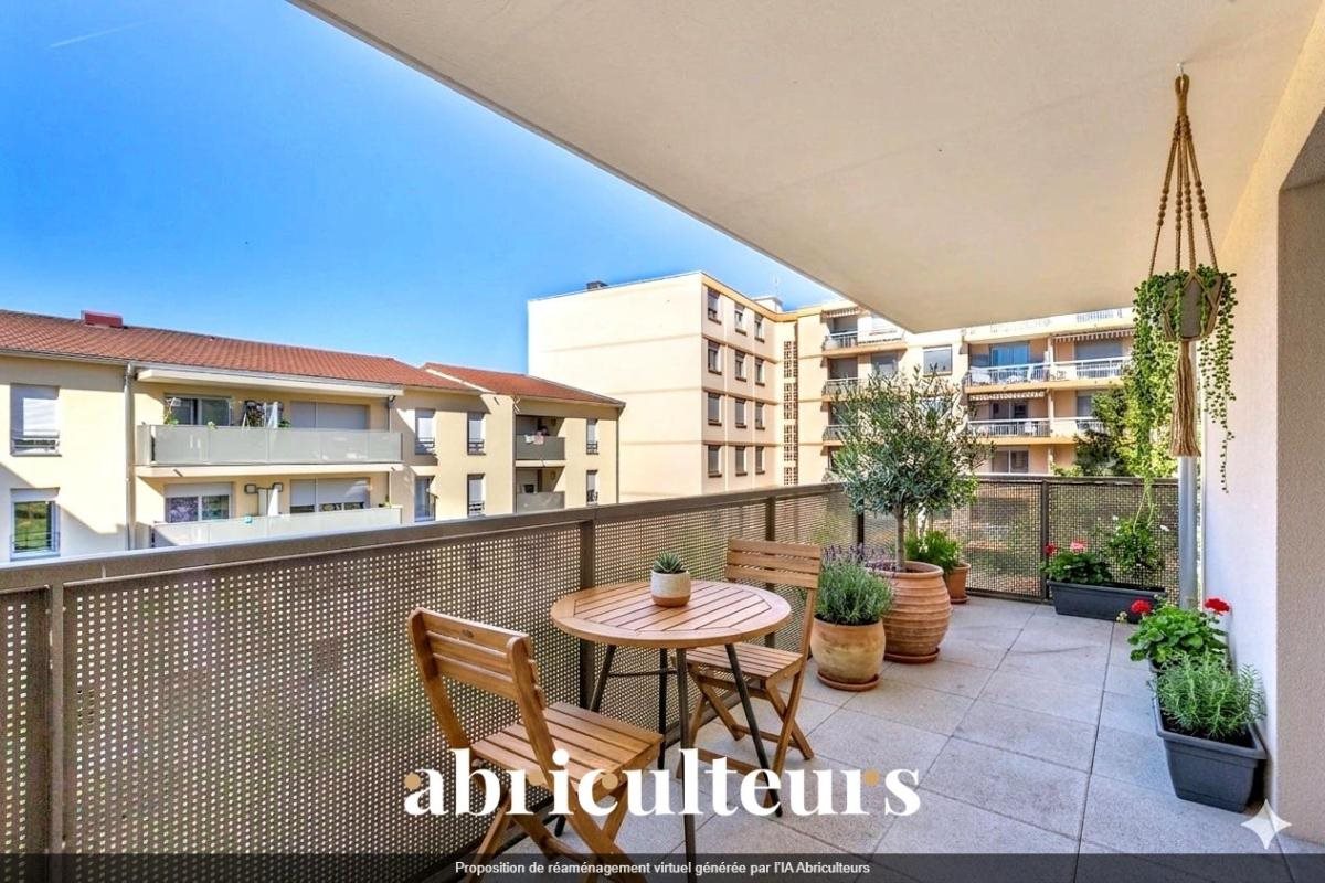 Appartement à vendre, 85m², Vénissieux
