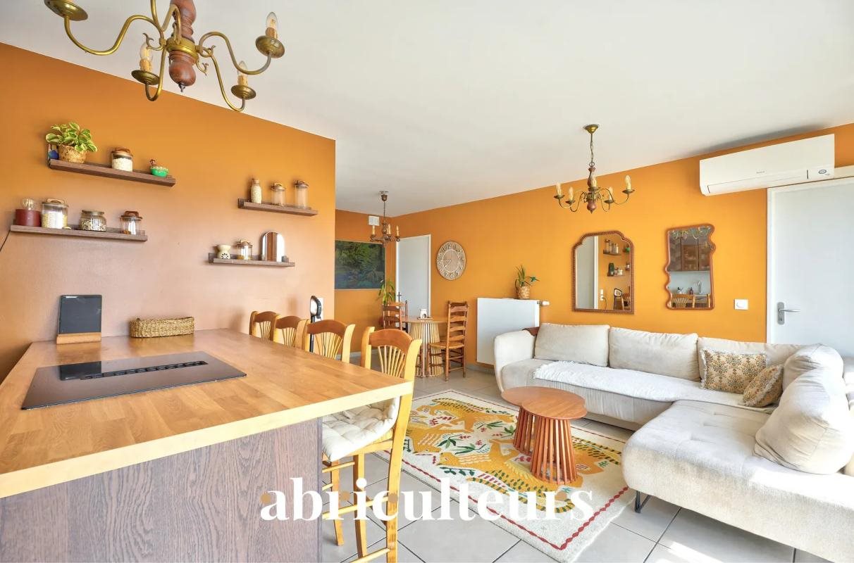 Appartement à vendre, 73m², Saint-Priest