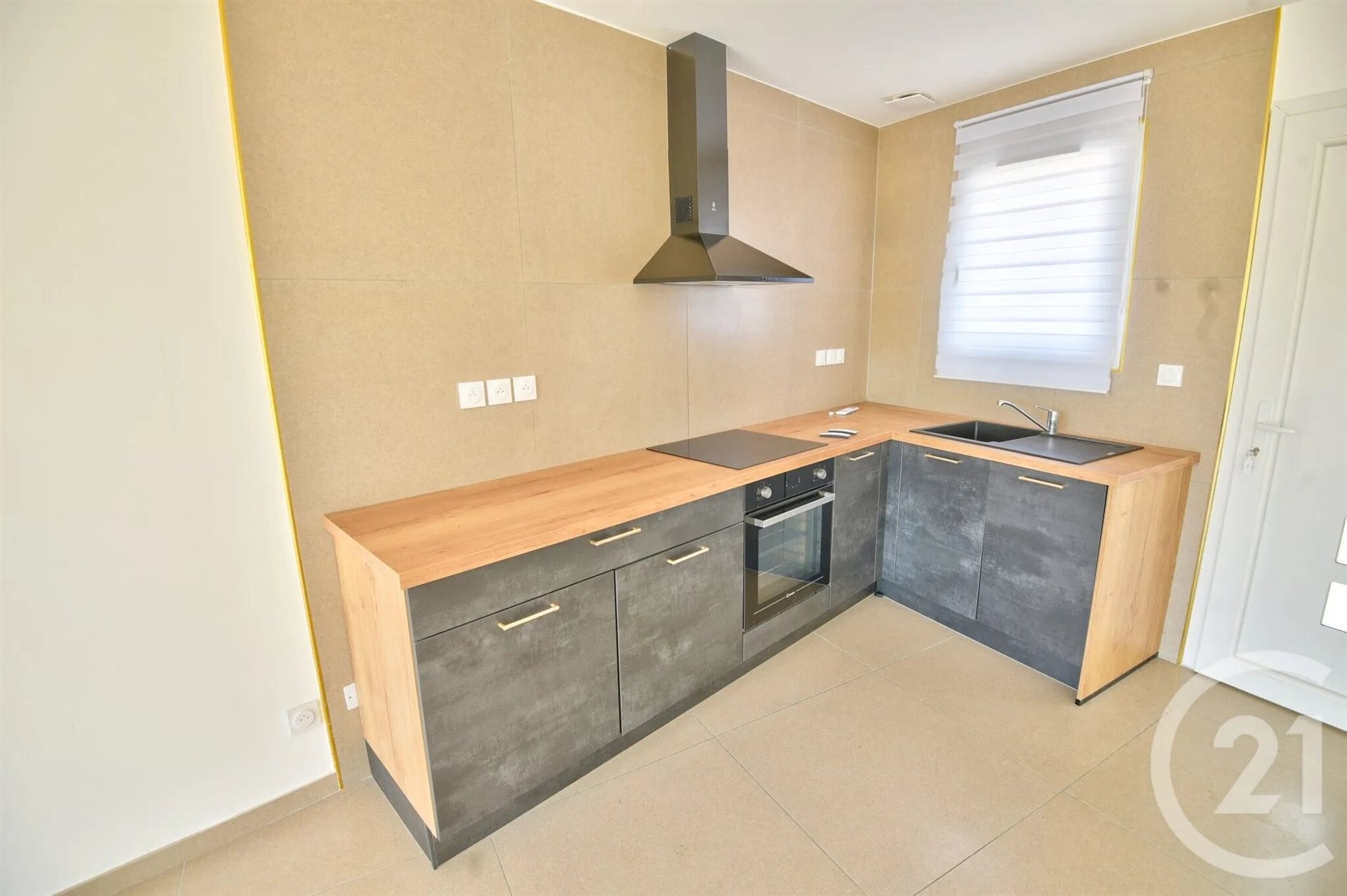 Maison à louer, 65m², Romans-sur-Isère