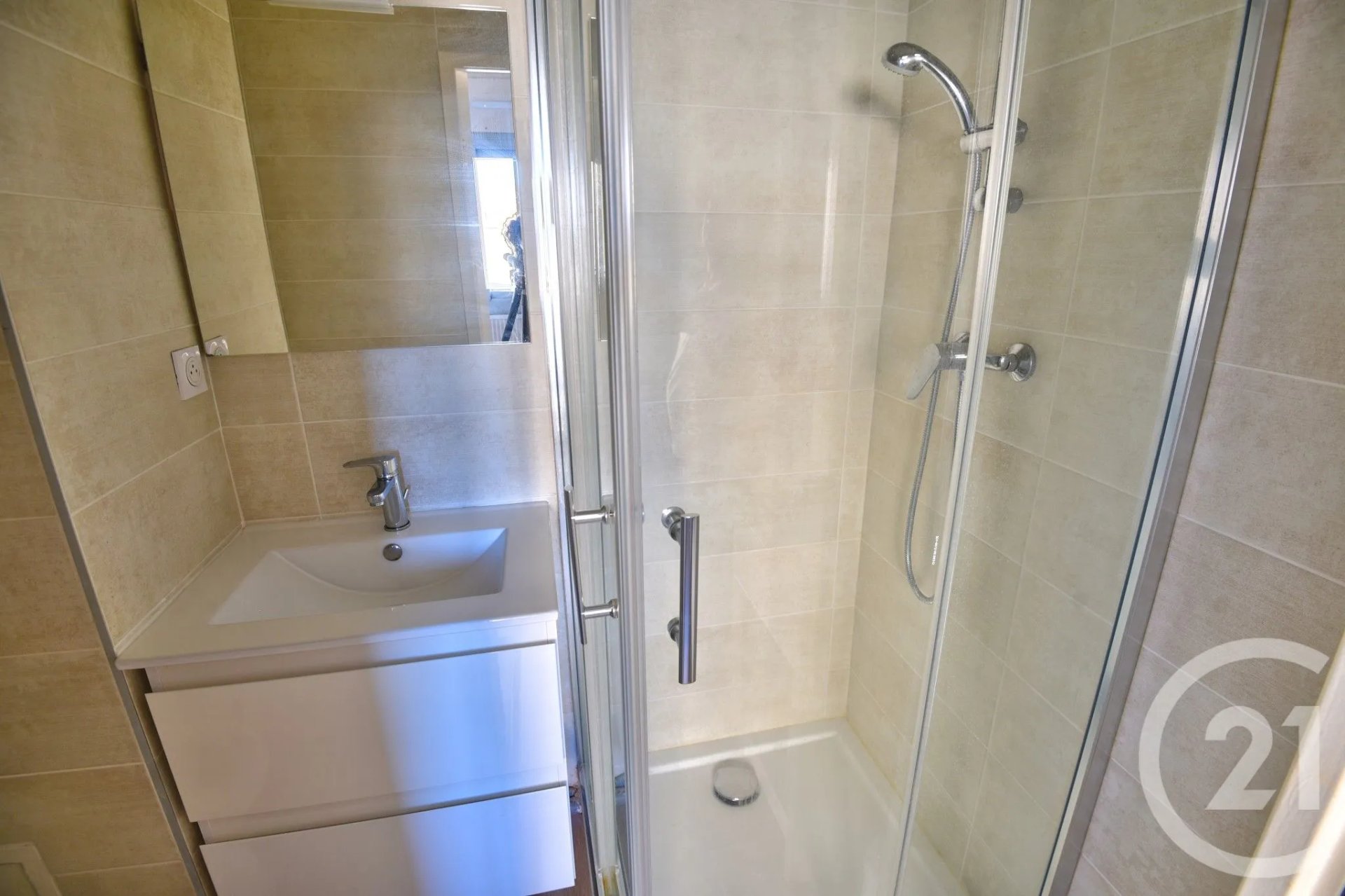 Appartement à louer, 13m², Romans-sur-Isère