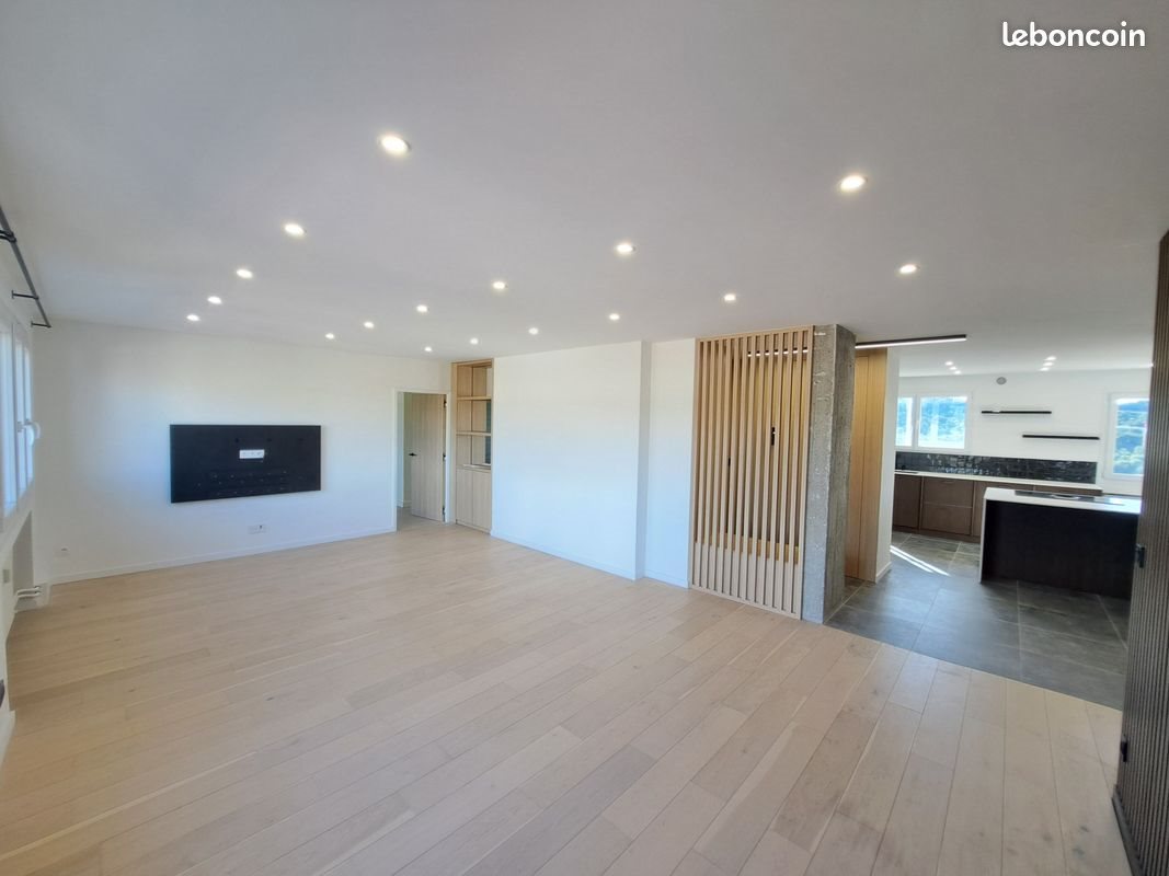 Appartement à vendre, 81m², Saint-Étienne