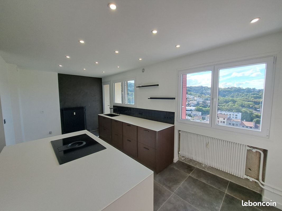 Appartement à vendre, 81m², Saint-Étienne