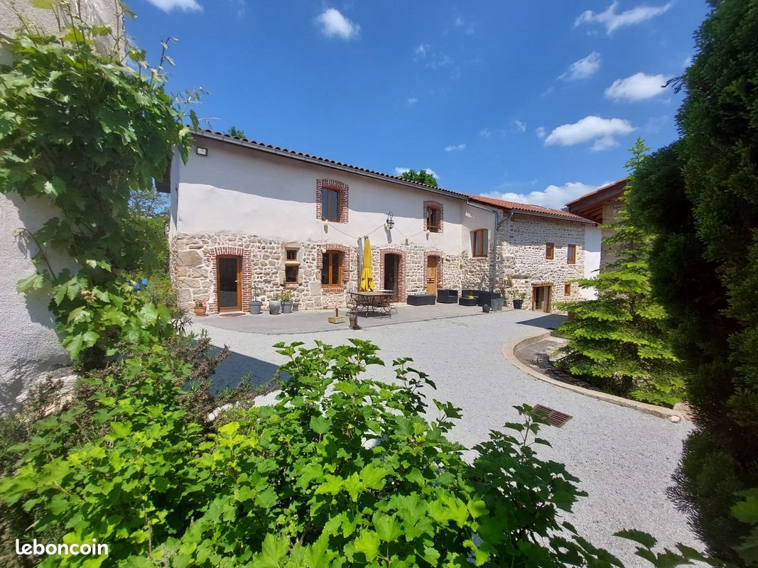 Maison à vendre, 240m², Montbrison