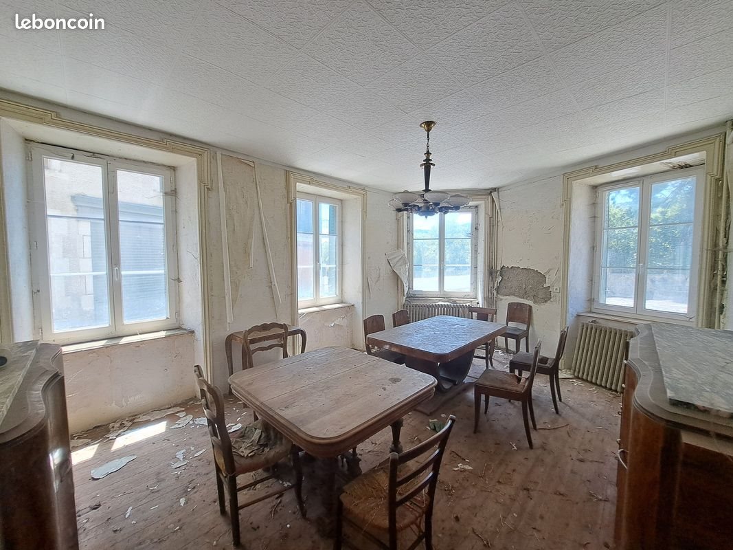 Maison à vendre, 207m², Saint-Anthème