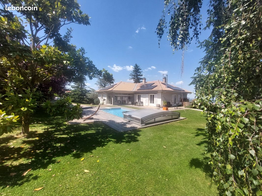 Maison à vendre, 217m², Montbrison