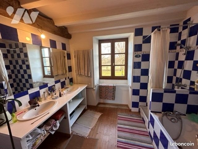 Maison à vendre, 257m², Ballans