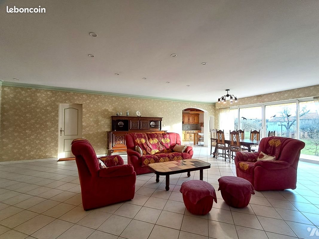 Maison à vendre, 187m², Saintes