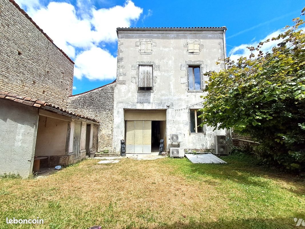 Maison à vendre, 103m², Matha