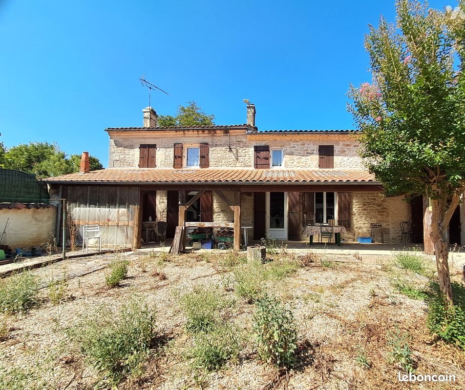 Maison à vendre, 180m², Saint-Pierre-de-l'Ile