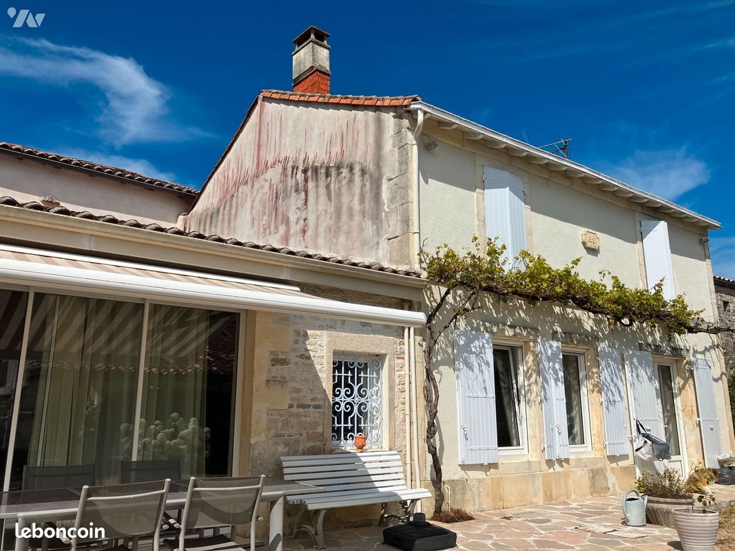 Maison à vendre, 330m², Blanzac-lès-Matha