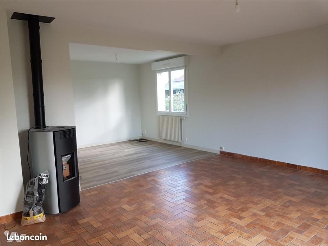 Maison à louer, 142m², Val-d'Izé