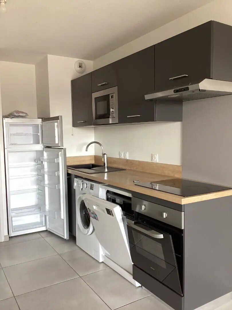Appartement à louer, 66m², Cenon