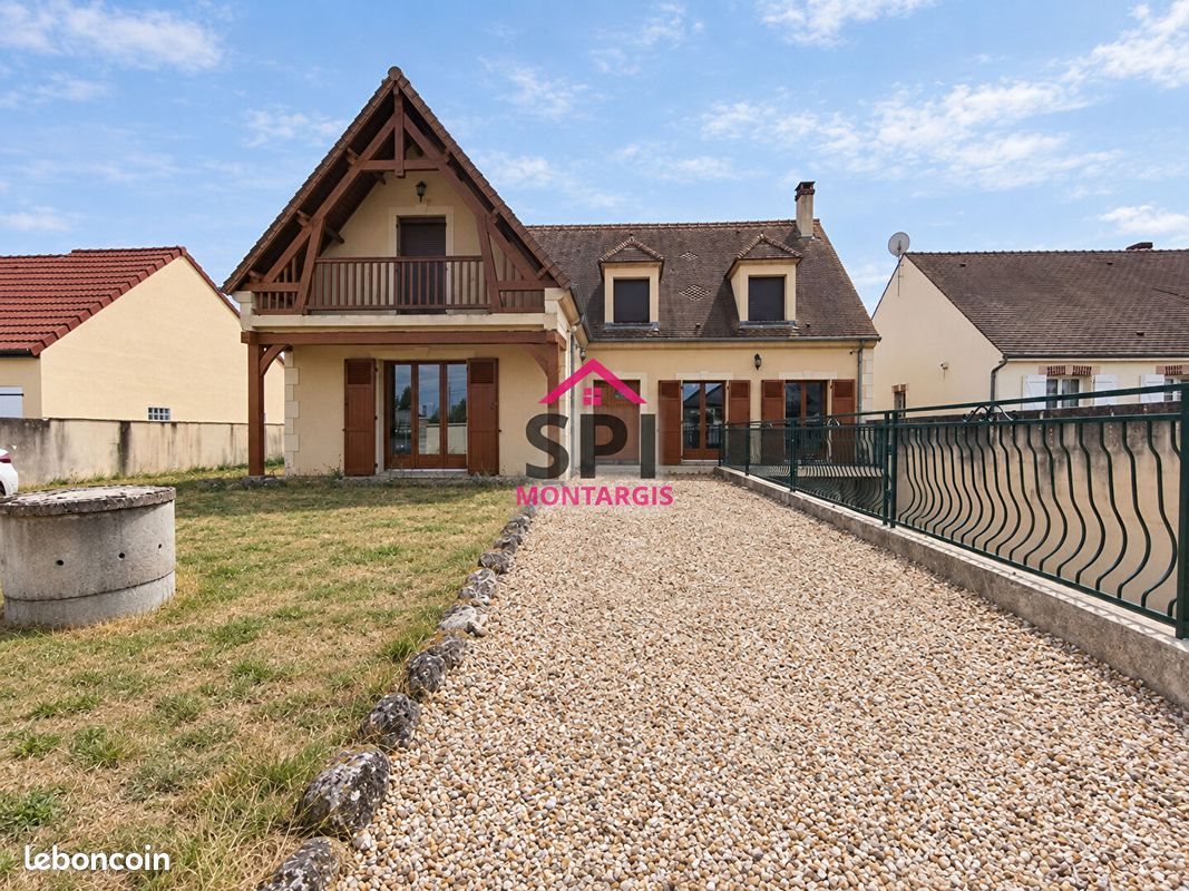 Maison à louer, 253m², Villemandeur
