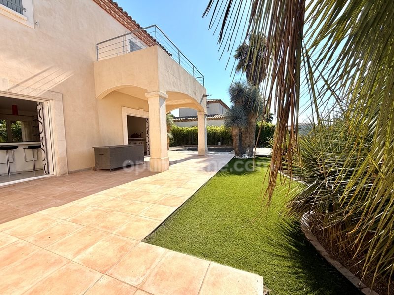 Maison à vendre, 165m², Aigues-Mortes