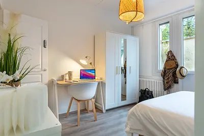 Maison à louer, 201m², Vénissieux