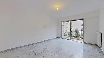 Appartement à louer, 45m², Antibes