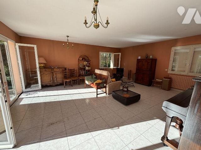 Maison à vendre, 114m², Le Pian-Médoc