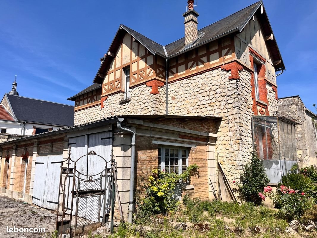 Maison à vendre, 170m², Fismes