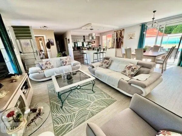 Maison à vendre, 190m², Cormontreuil