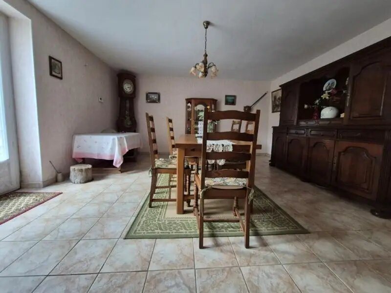 Maison à vendre, 162m², Mérigny