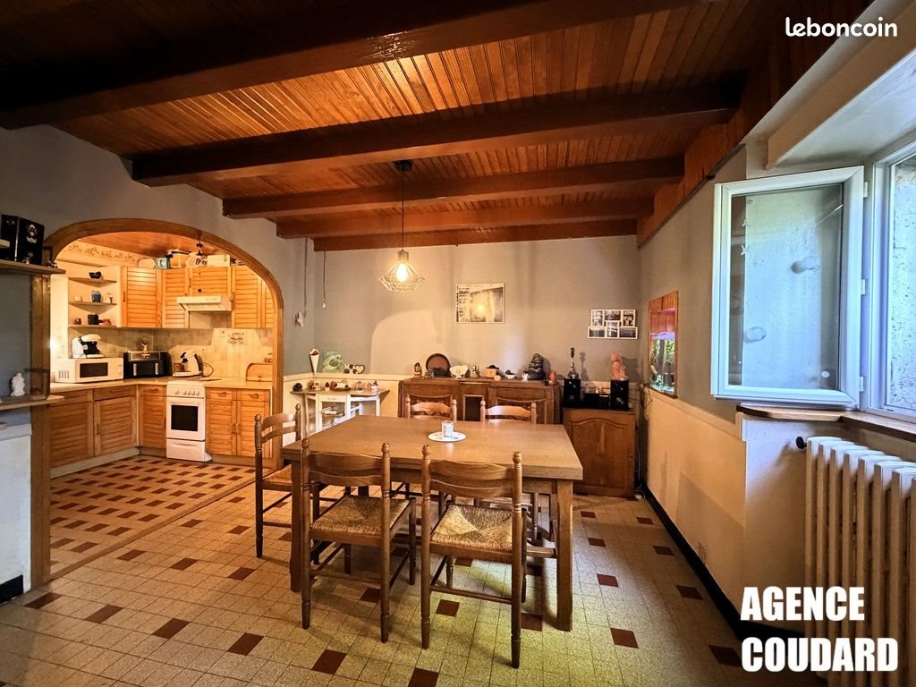 Maison à vendre, 79m², Murat-le-Quaire