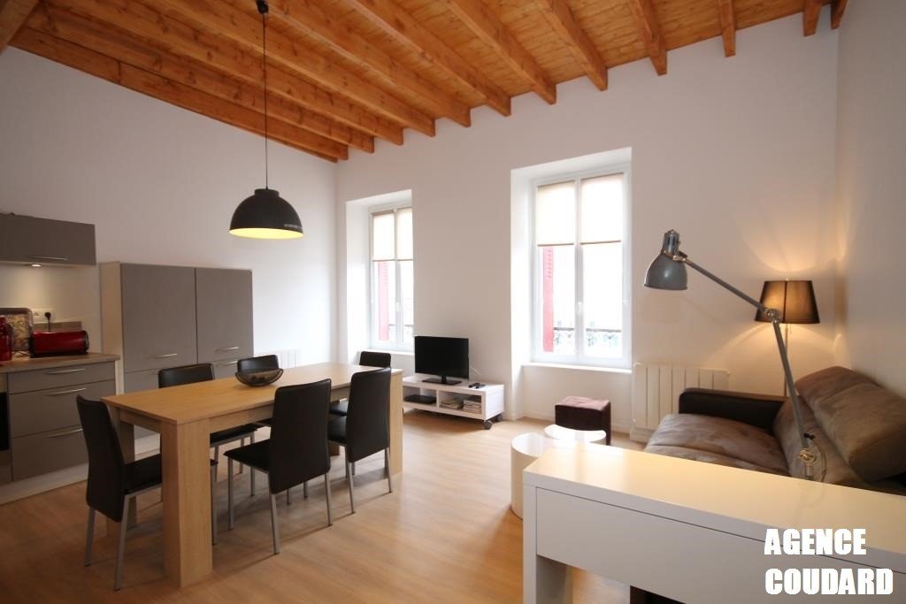 Appartement à louer, 54m², Mont-Dore