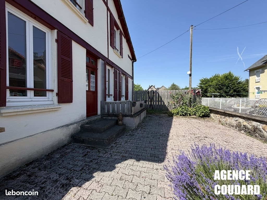 Maison à vendre, 141m², La Bourboule