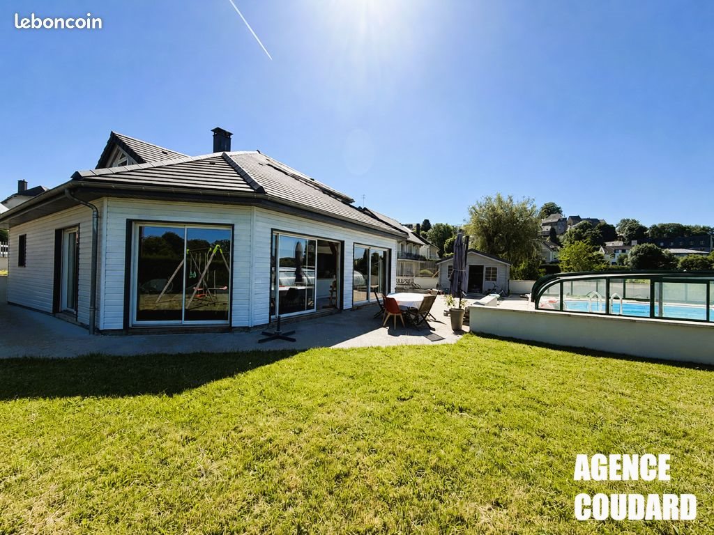 Maison à vendre, 198m², La Tour-d'Auvergne