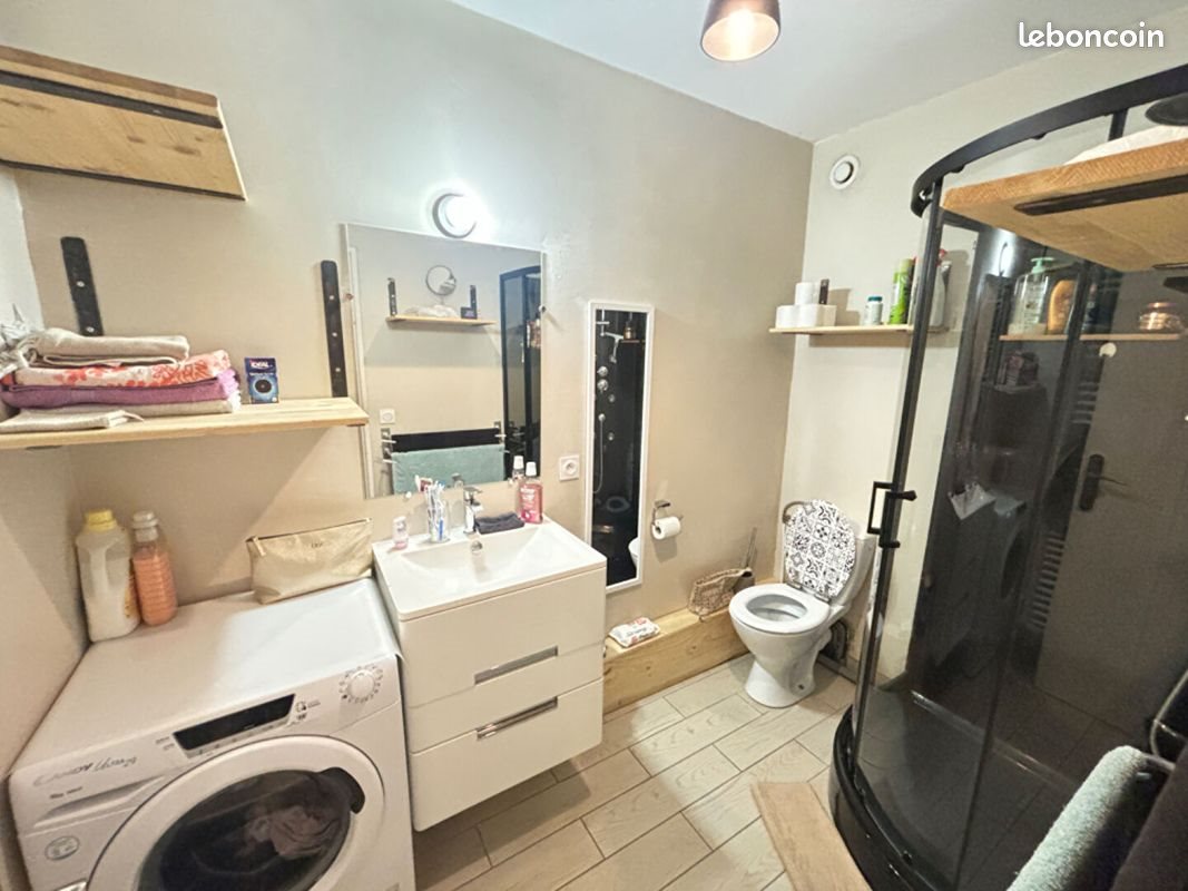 Appartement à louer, 42m², Solliès-Pont